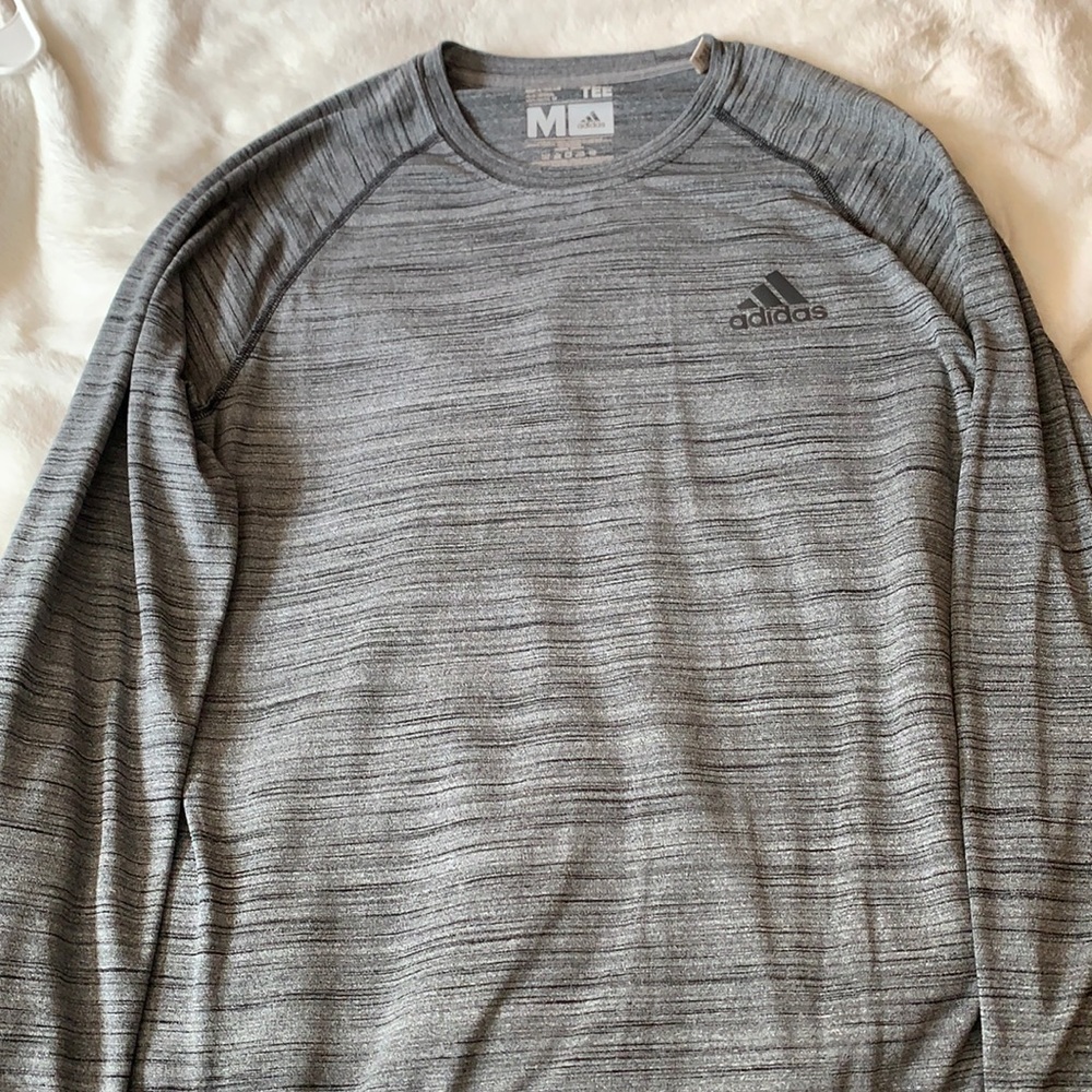 Addis’s long sleeve